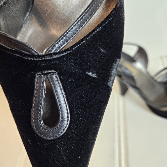 Gianni Versace Vintage Black Velvet Slingback Stiletto Heels 37 - Picture 16 of 16